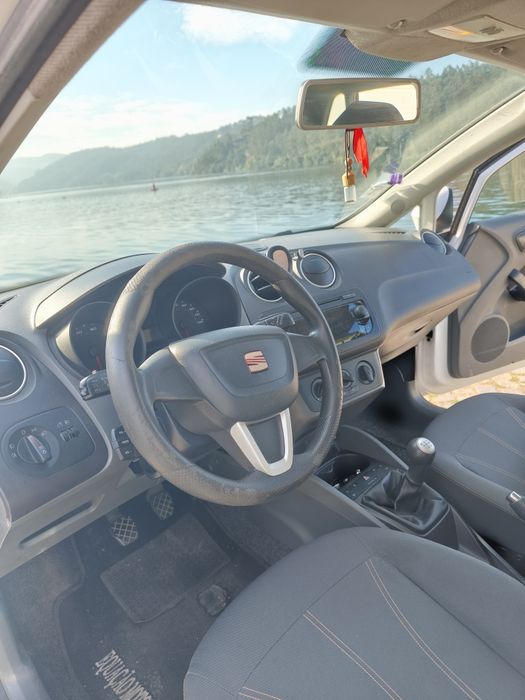SEAT Ibiza ST ,  1.2 — photo 3