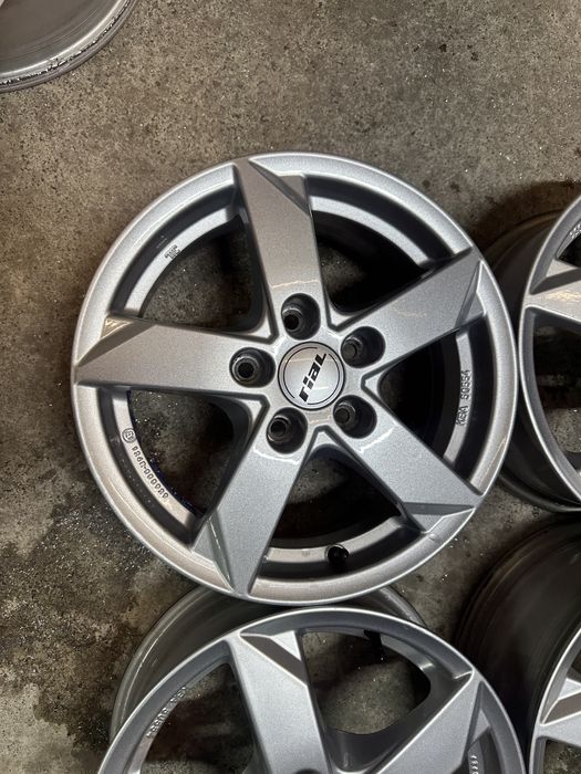 R15 5 112 Диски Rial Germany Volkswagen, Skoda, Audi