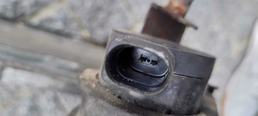 AUDI/VW-Radiador água original motor 1.9TDI AJM PD115CV 8D0,203503A