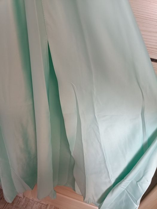 Плаття максі атласне