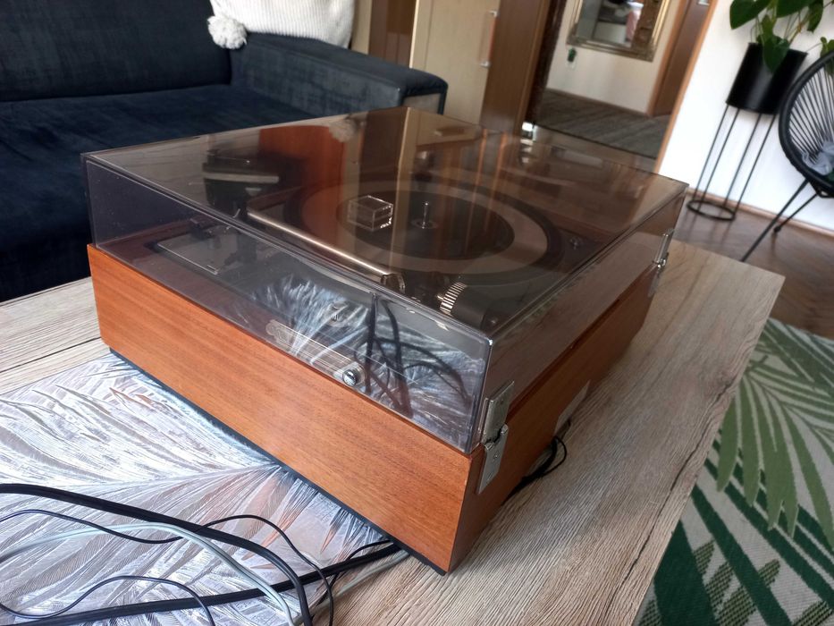 Gramofon SABA 740 / DUAL 1209