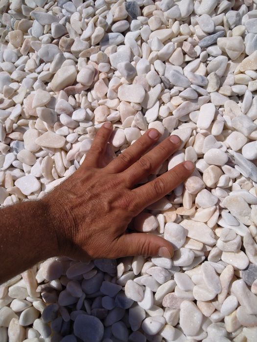 Pedra Rolada Mármore Branco 2, seixo jardim, 184,50€IVA