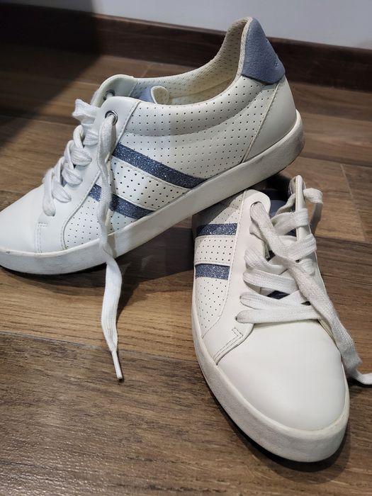 Sprzedam sneakersy  firmy GEOX  rozmiar 37