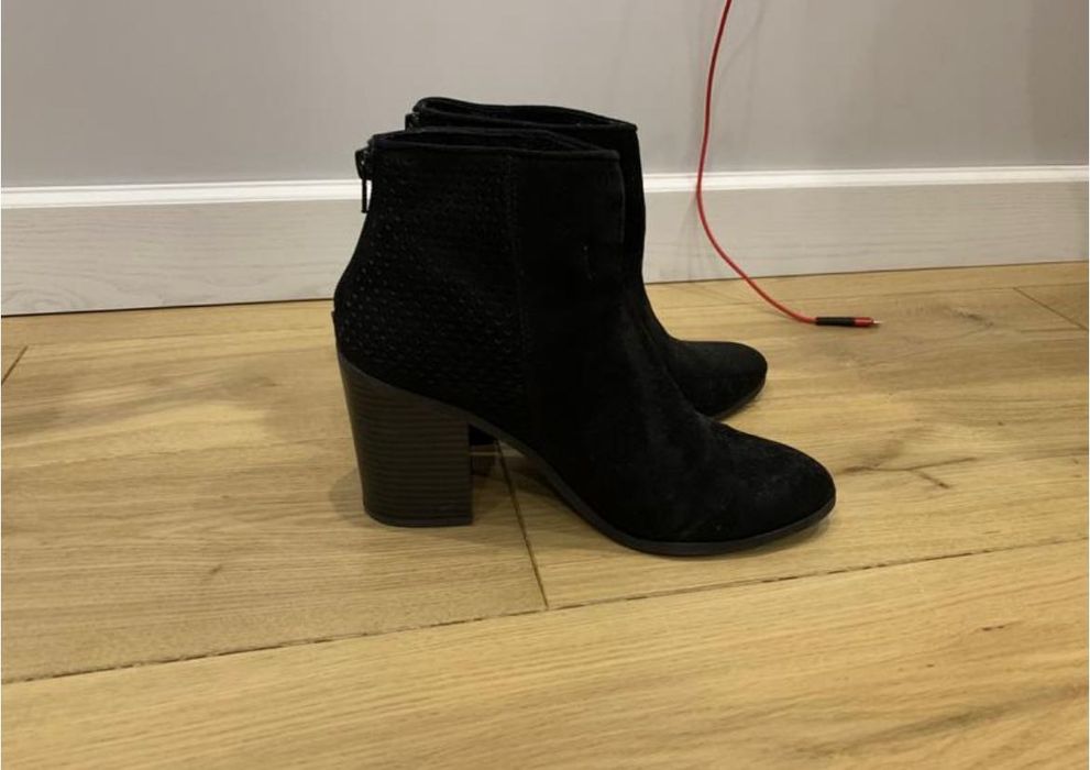 Женские ботинки report