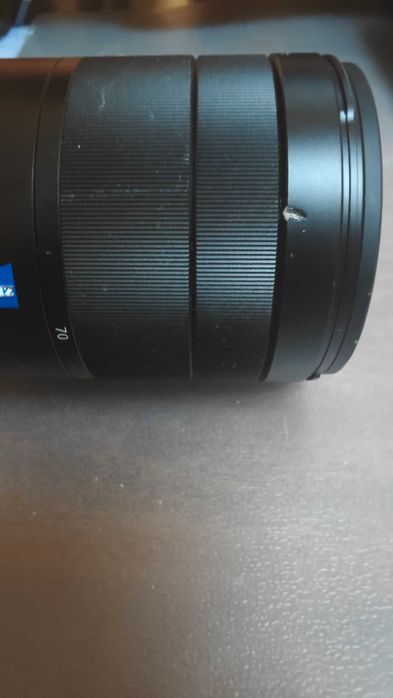 Lente Full Frame Sony FE 24-70 mm f4