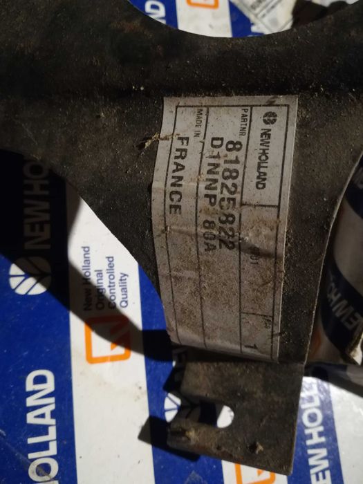 NewHolland różne części traktor ciągnik itp