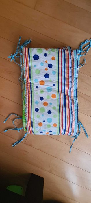 Бортики в детяче ліжко