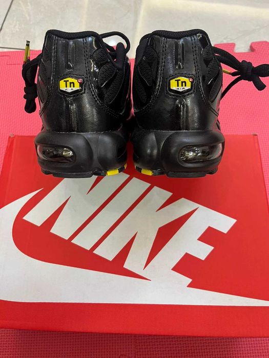 Nike Air Force Max TN Czarny R.36