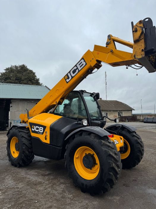 Jcb 541-70 маніту