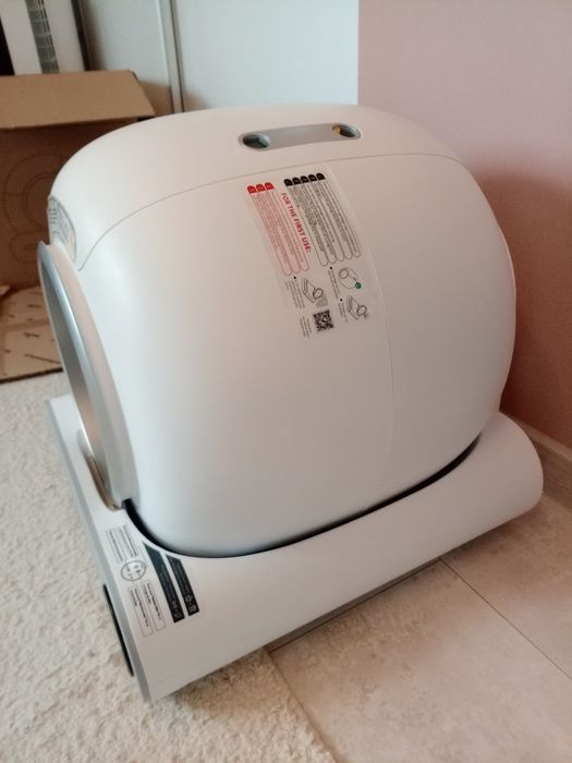 Sprzedam kuwetę samooczyszczające Automatic cat litter box.