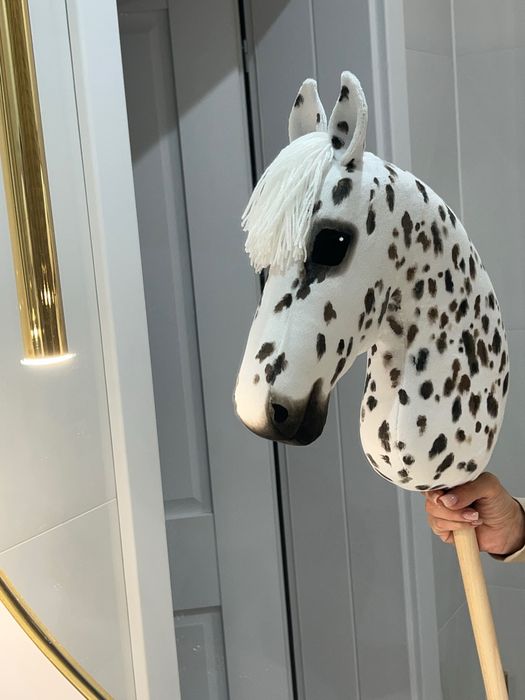 Hobby horse jak fiński, finland koń, konik na kiju.