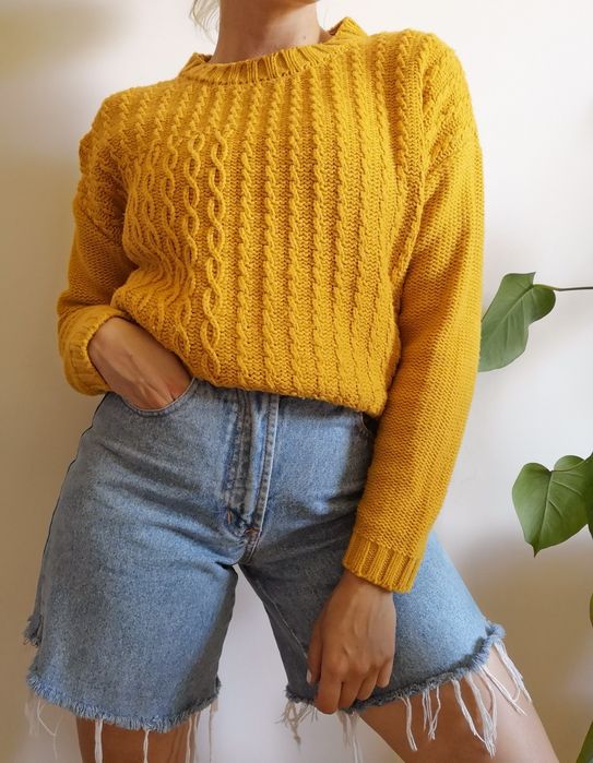 Musztardowy sweter oversize warkocze crewneck 90s vintage