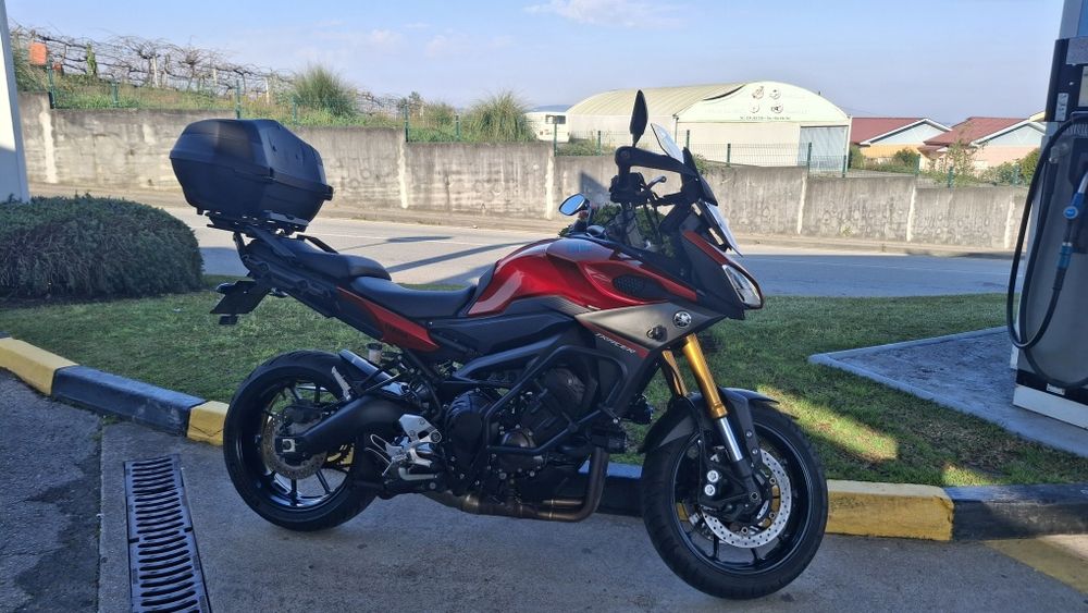 Yamaha tracer 900 imaculada