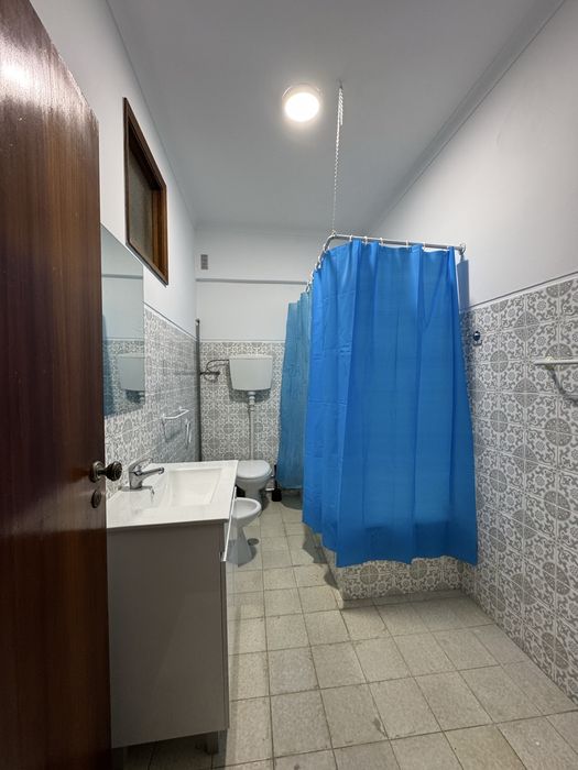 Alugo quartos individuais ou duplos