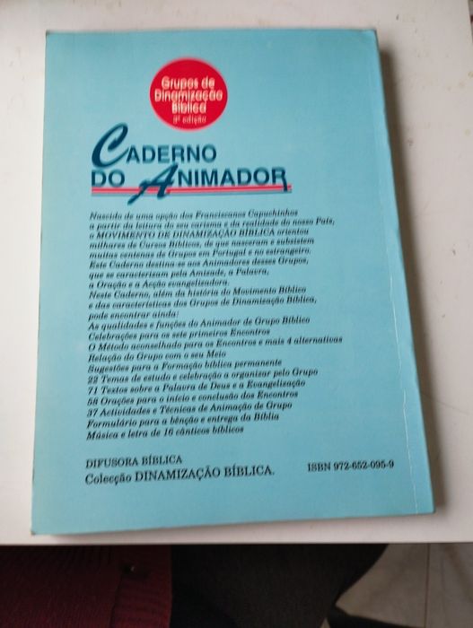 Livro "Grupos de Dinamização Bíblica - caderno do animador"