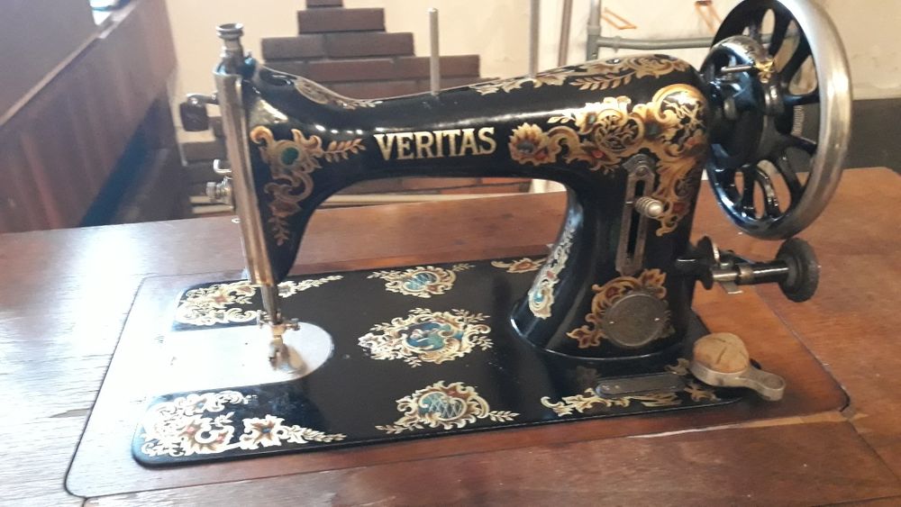 Maszyna do szycia Veritas