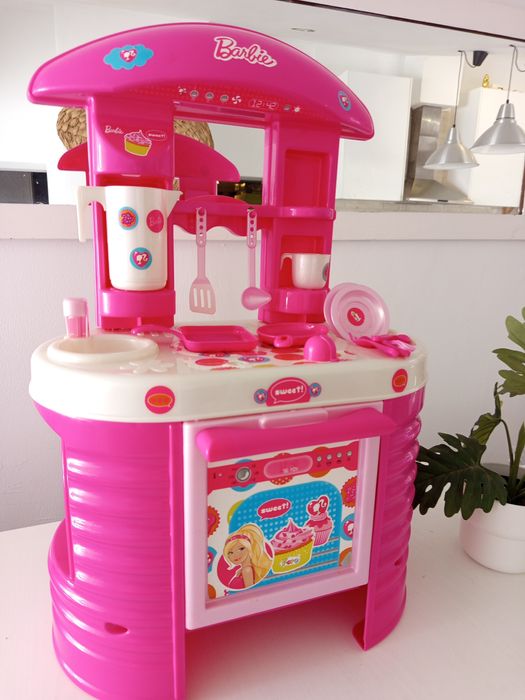 Barbie cozinha de brincar