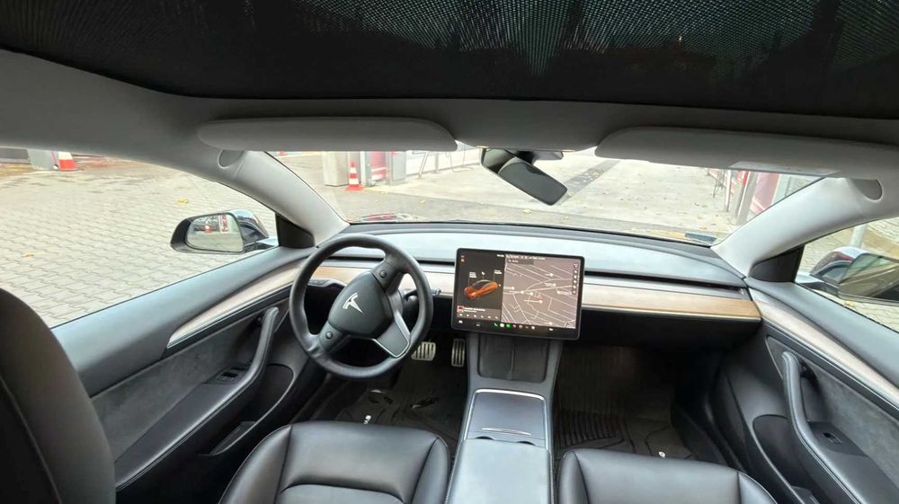 tesla model 3 2022 Perfomance