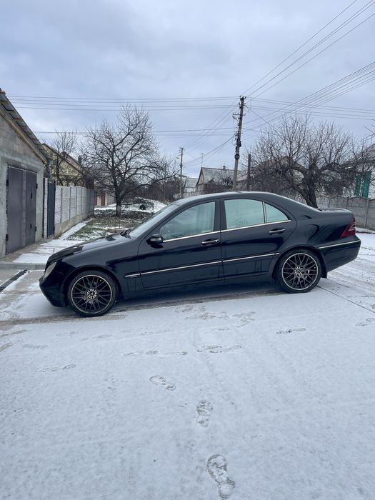 Продам Mercedes-Benz C 270 CDI
