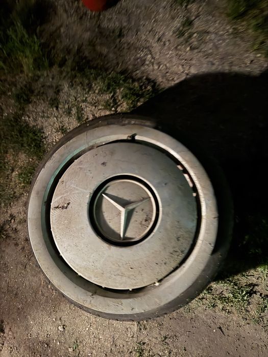4 Jantes e tampoes originais mercedes 190