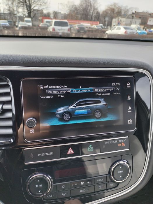 Продам Mitsubishi Outlander Hybrid