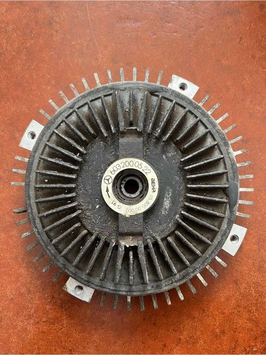 Peças Mercedes T1/TN 207D - 210D / 307D - 310D / 407D - 410D