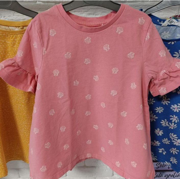 Футболки на дівчинку 5-6р 110-116см