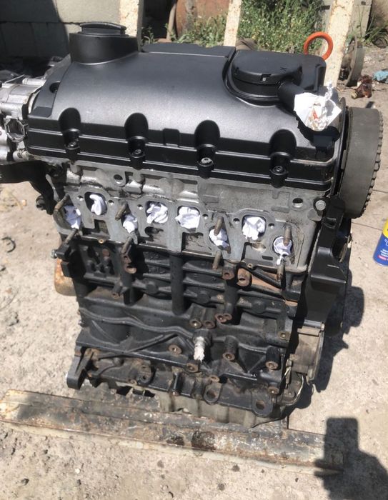 Silnik VW Transporter T5 1.9 TDI BRS 102KM 2007r