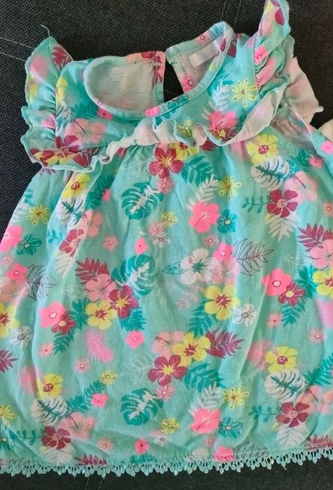 Letnie ubranka dla dziewczynki r. 74-80