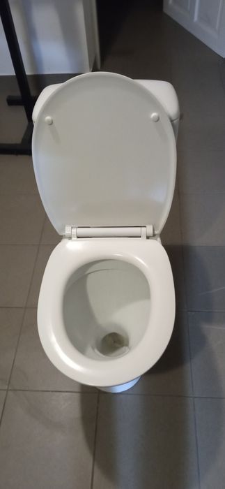 Sprzedam nowy Wc
