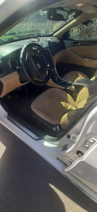продам авто Hyundai sonata hybrid 2011