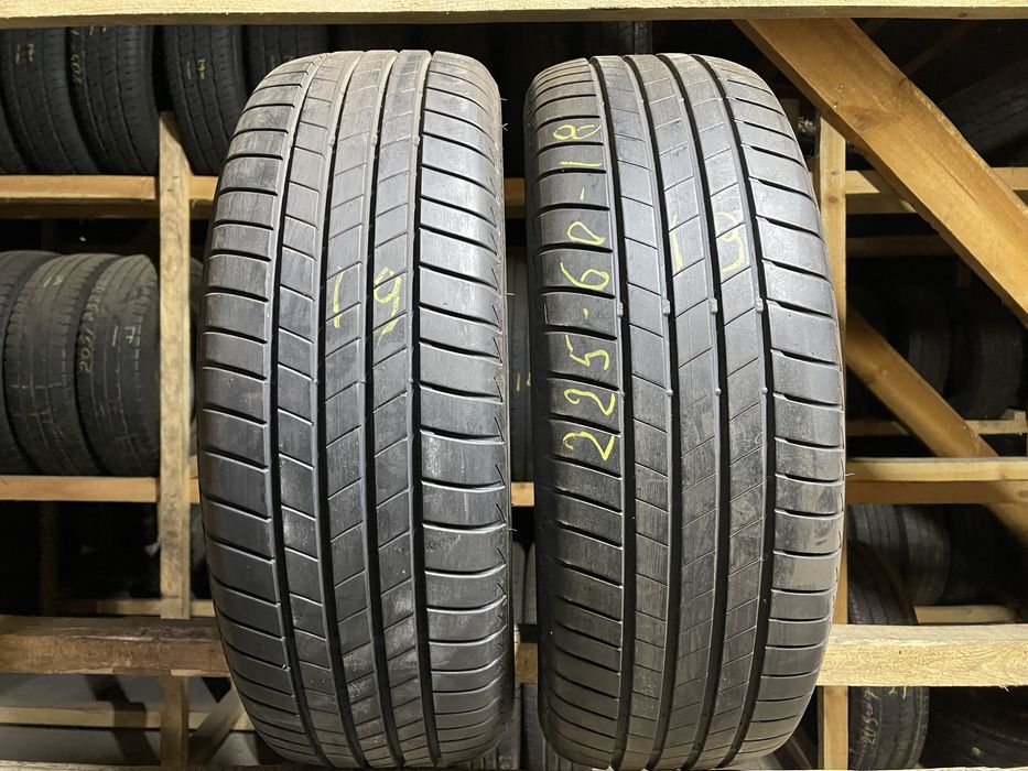 Шини літо 225/60R18 BRIDGESTONE Turanza T005 2шт супер стан