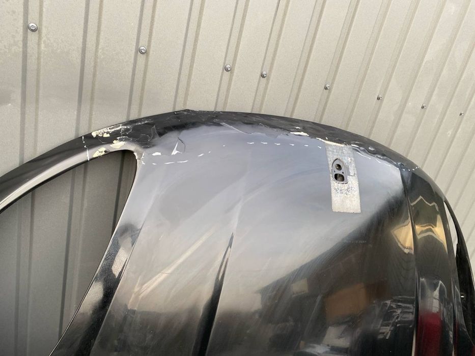 Porsche macan капот