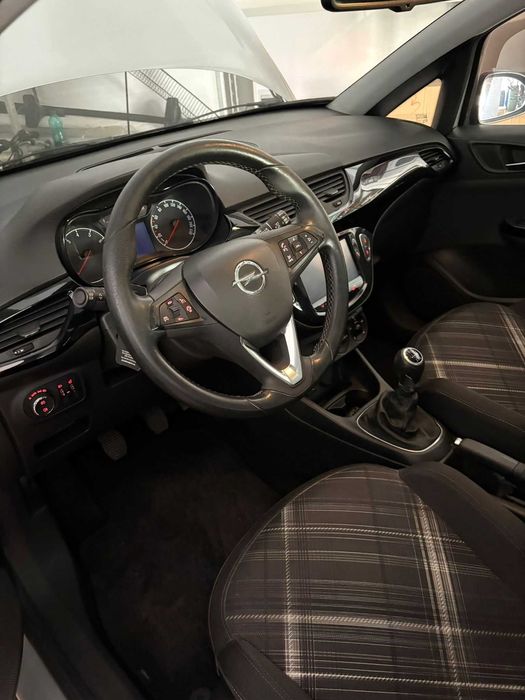 Opel corsa E - em bom estado - 1000cc