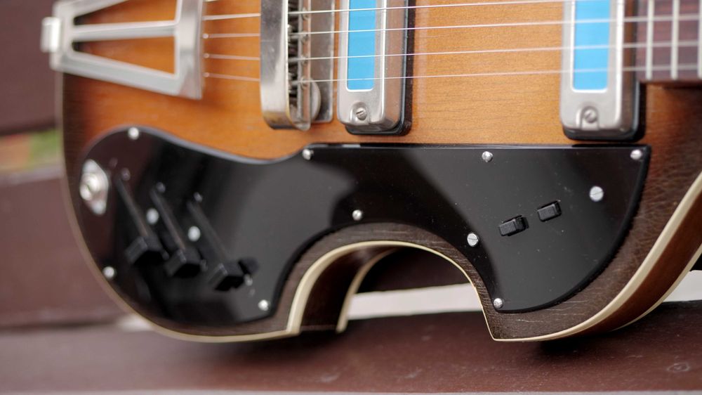 Gitara  DEFIL Julia 2