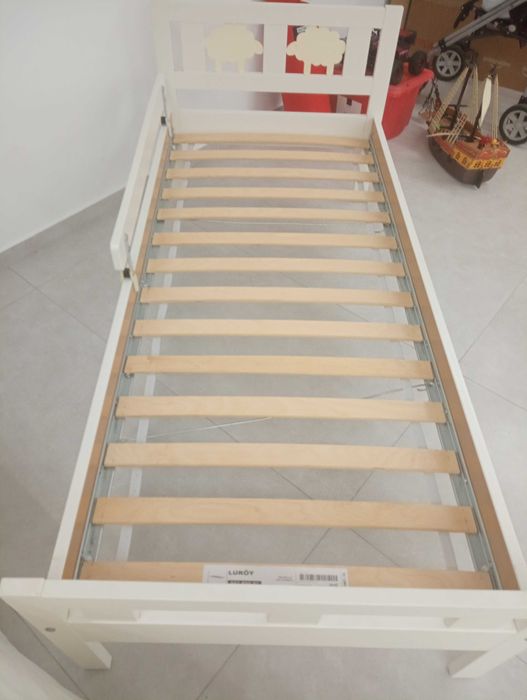 Cama criança IKEA