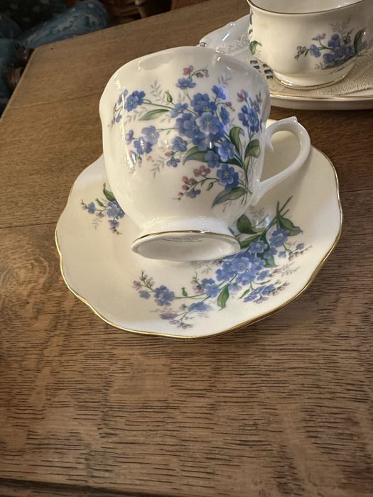 Zestaw kawowo herbaciany porcelana royal Albert