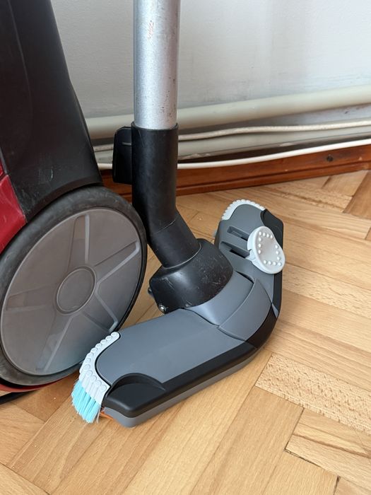 Пилосос PHILIPS FC8658