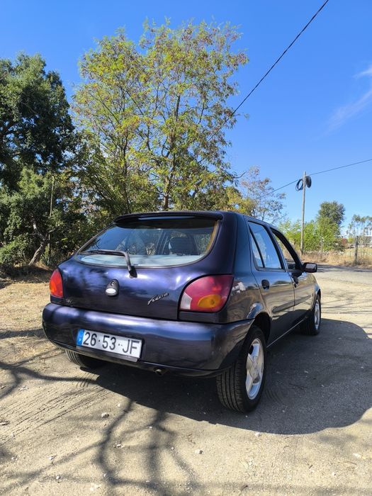 Ford Fiesta 1.25 foto 3