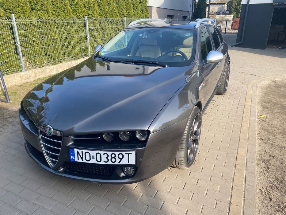 Alfa Romeo 159 Alfa 159 Q4 2.4 jtdm 2008r 281 pa