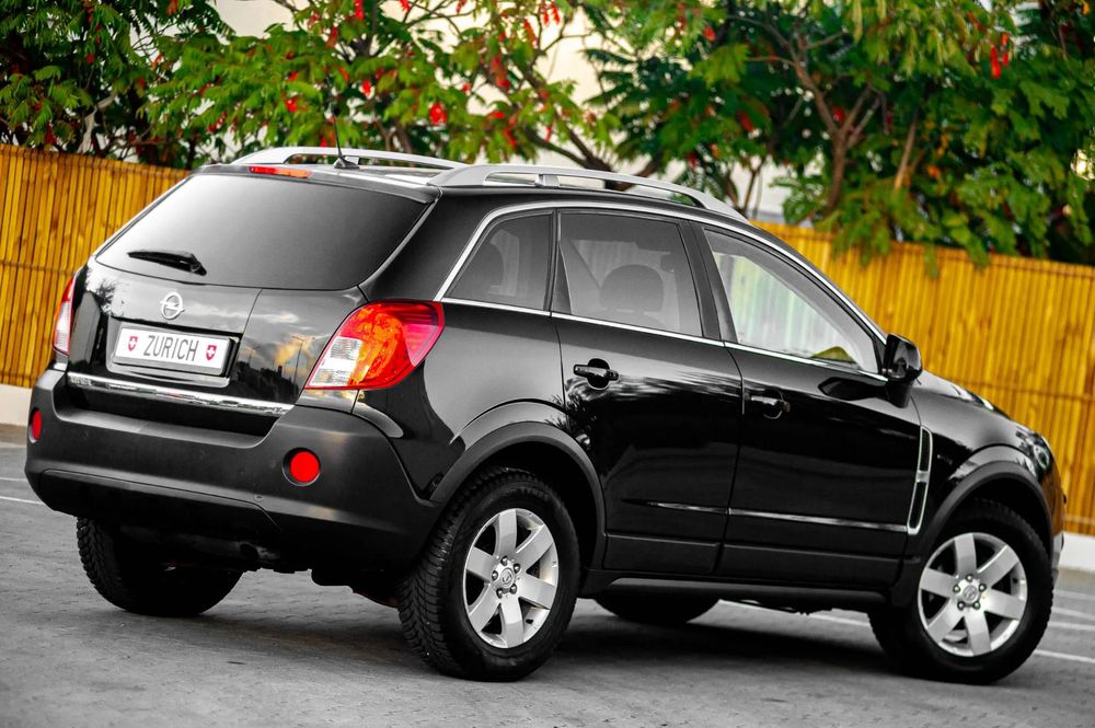 Opel Antara 2.4i 4x4 Manual COSMO