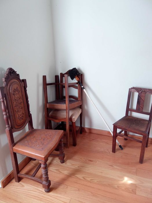 Vendo móveis e outros objetos de casa