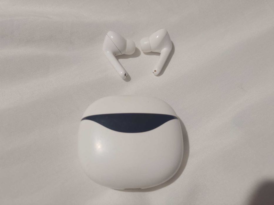 Навушники VG121 білі