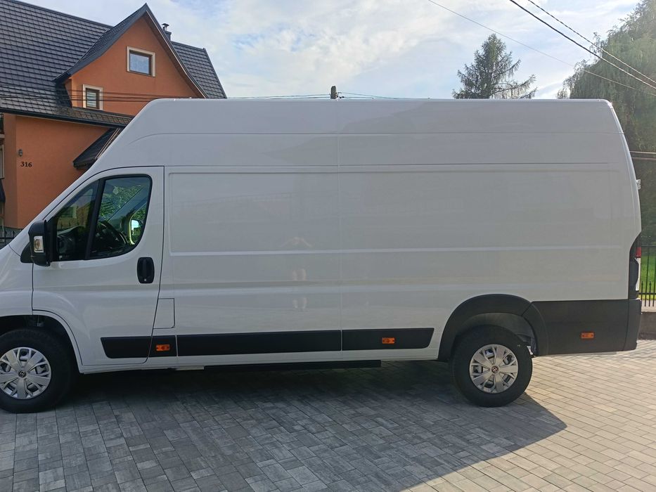 Przewozy, przeprowadzki, transport, bus