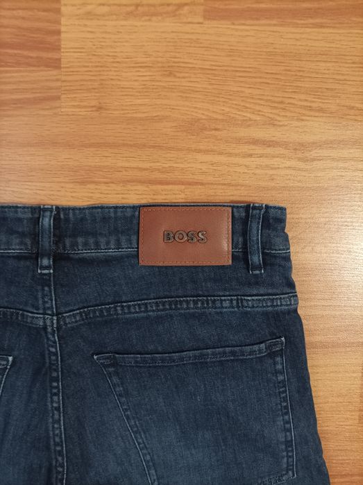 Джинси Hugo Boss