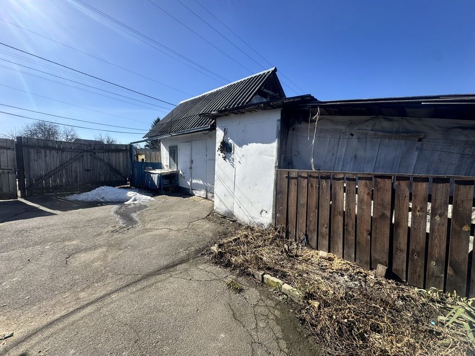 Продається одноповерховий житловий будинок в селі Кожухівка. 25000$