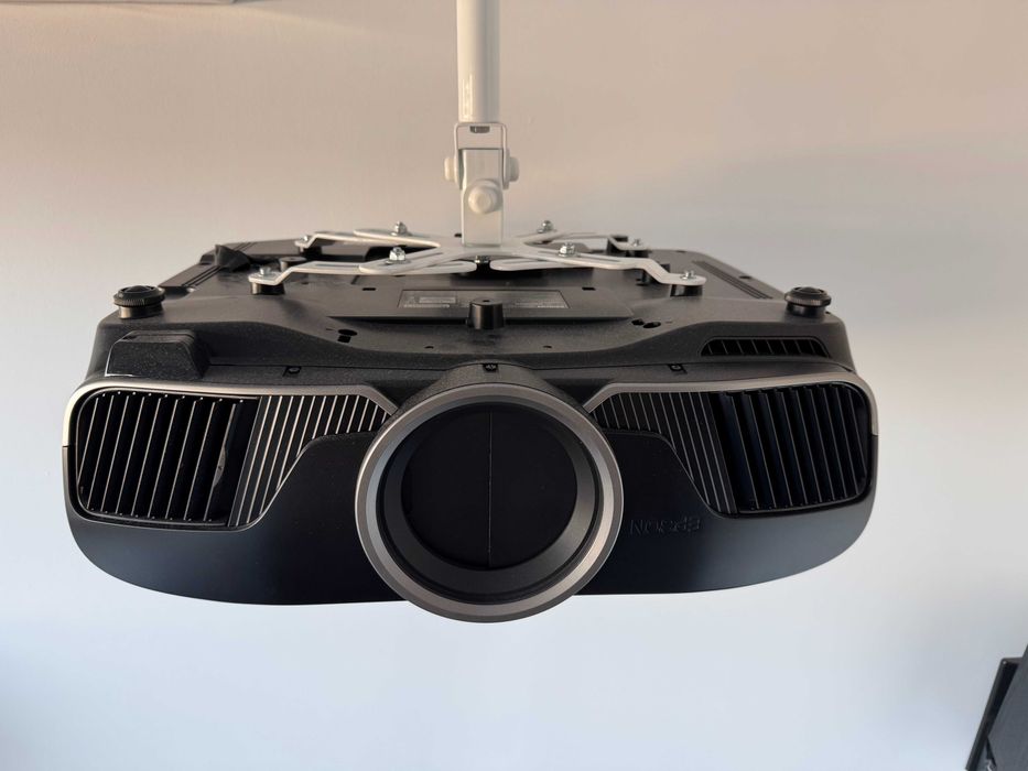 Projektor Epson EH-TW9400 4K HDR, NOWA oryginalna lampa 03/2026, stan idealny