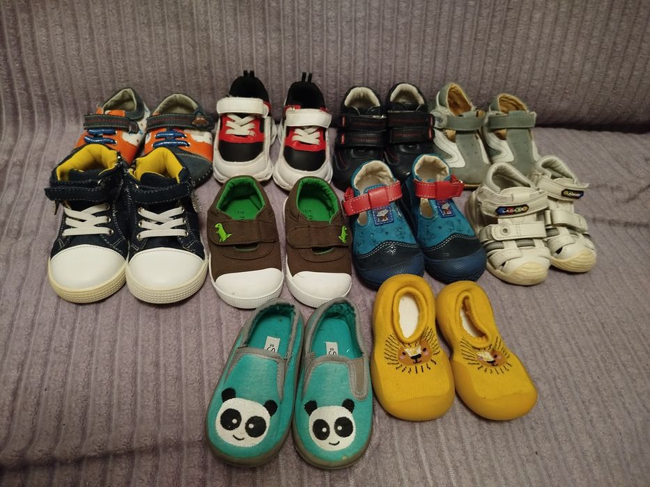 Віддам безкоштовно светри