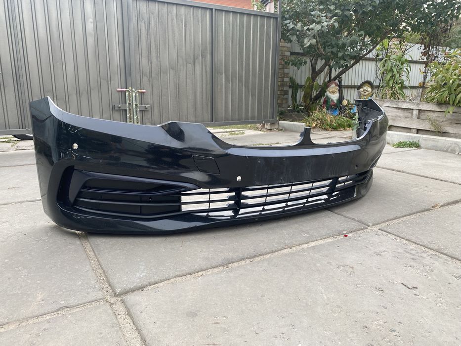 бампер BMW 5 G30 передний