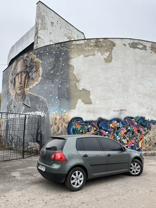 Продам VW Golf 5